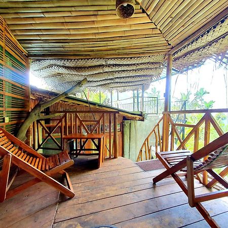 The Winsome & Tree House Bed & Breakfast Ella Bagian luar foto